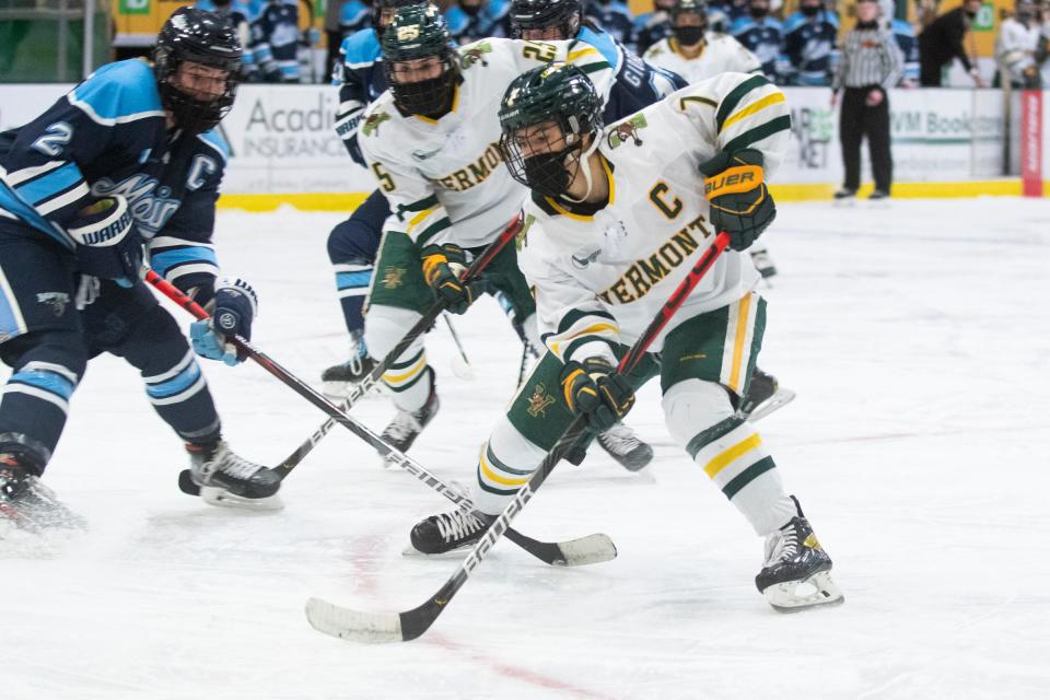 Vermont’s Kristina Shanahan (7) skates with the puck during the 2021 Hockey East playoffs at Gutterson Fieldhouse.