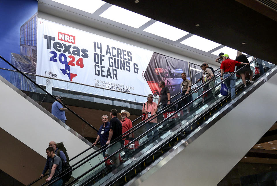 Politicos And Gun Enthusiasts Attend Annual NRA Meeting In Dallas (Justin Sullivan / Getty Images file)