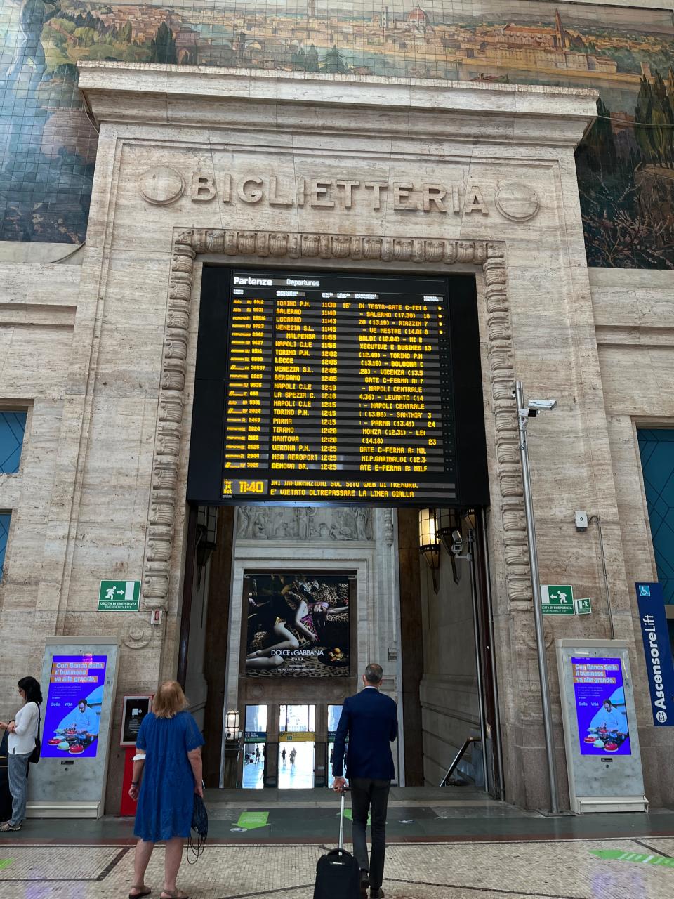 Milan station.