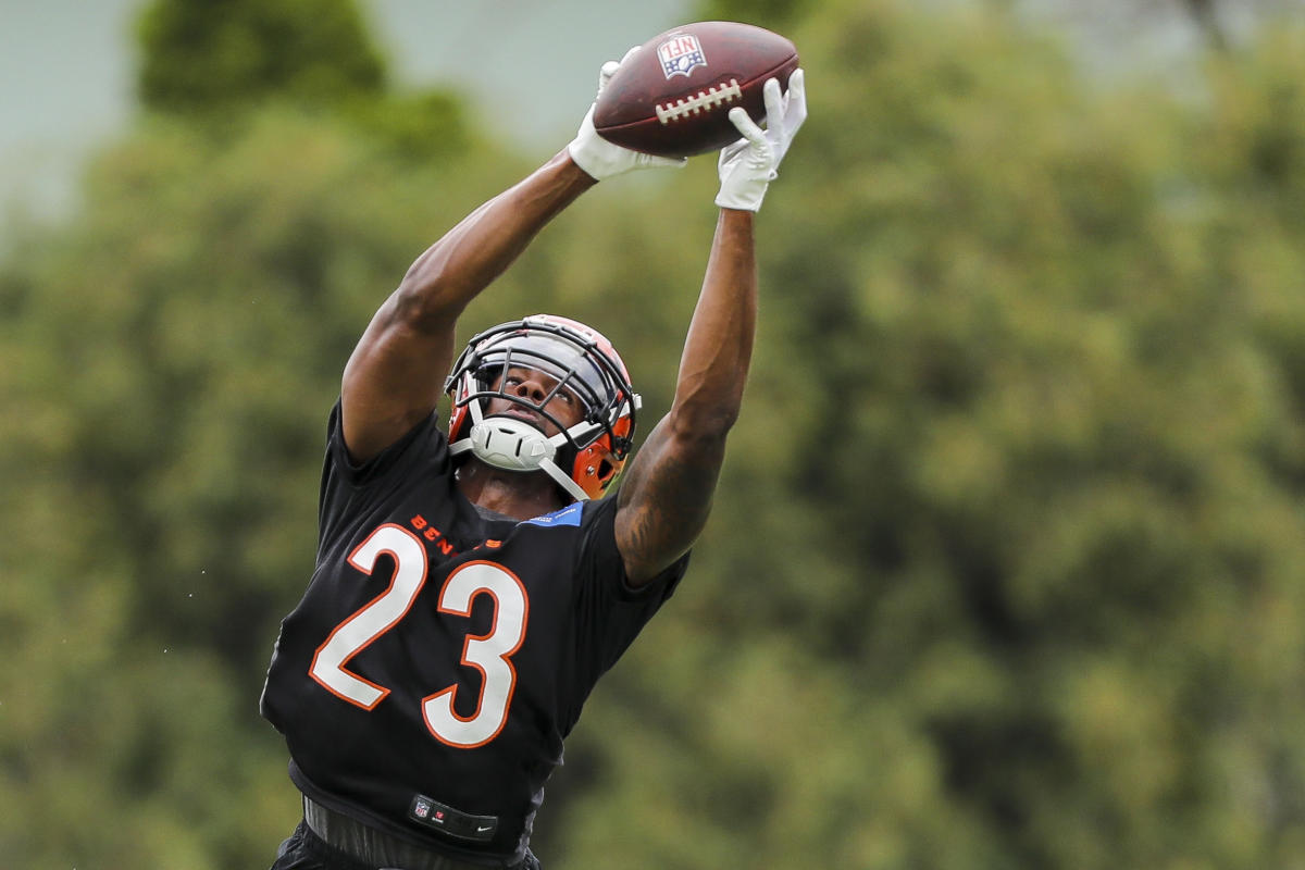 Dax Hill starts Cincinnati Bengals OTAs representing as boundary cornerback