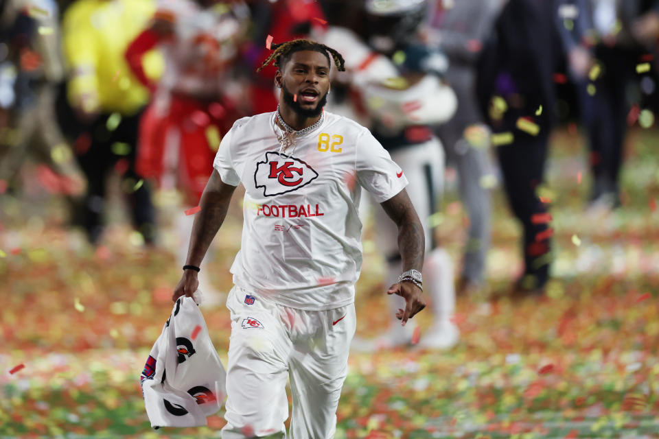 GLENDALE, ARIZONA – FEBRUARY 12: Ihmir Smith-Marsette #82 of the Kansas City Chiefs celebrates after defeating the Philadelphia Eagles 38-35 in Super Bowl LVII at State Farm Stadium on February 12, 2023 in Glendale, Arizona. (Photo by Ezra Shaw/Getty Images)