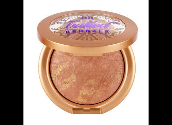 <a href="http://www.urbandecay.com/baked-bronzer-for-face-and-body/297,default,pd.html " target="_hplink">Urban Decay</a>