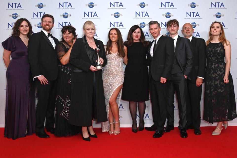 Chrissie Broadway, Executive Producer Will Johnston, Producer Jessica Taylor, Sarah Lancashire, Mollie Winnard, Susan Lynch, Karl Davies, Rhys Connah, Vincent Franklin and Emma Blauciak, accepting the Returning Drama award on behalf of 