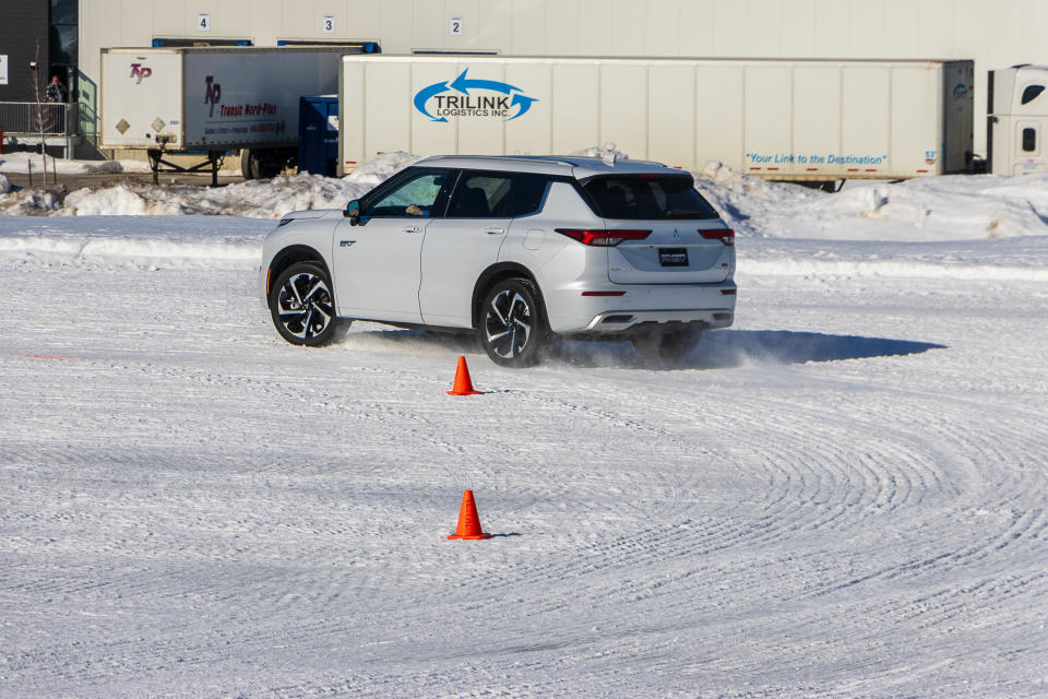 Mitsubishi Outlander PHEV Ice Experience