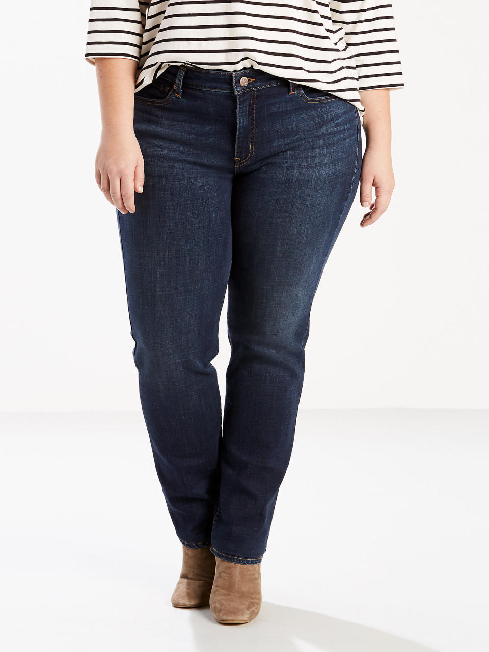 Levi's Women's Plus Size Classic Straight Leg Jeans. (Photo: Walmart)