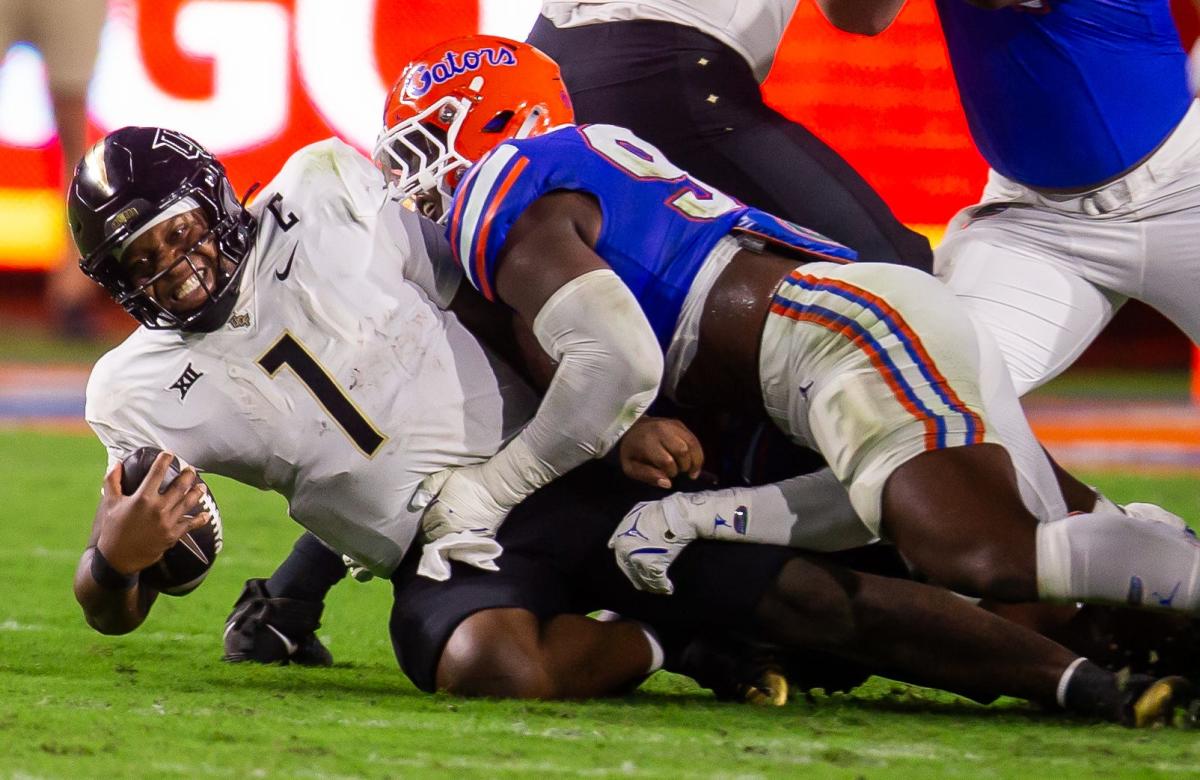 UCF football fans react to Florida game: ‘Just give the Gators the win’