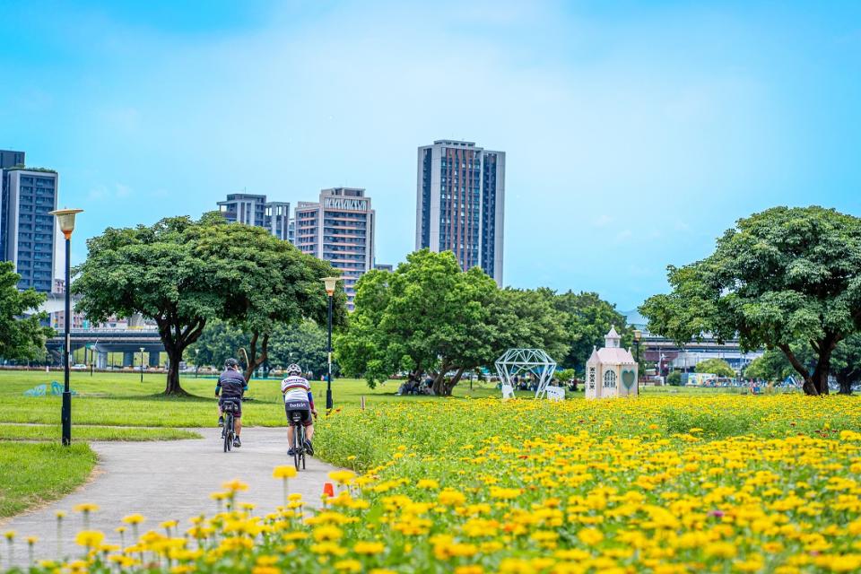 新北大都會公園（圖片來源：新北市政府綠美化環境景觀處）