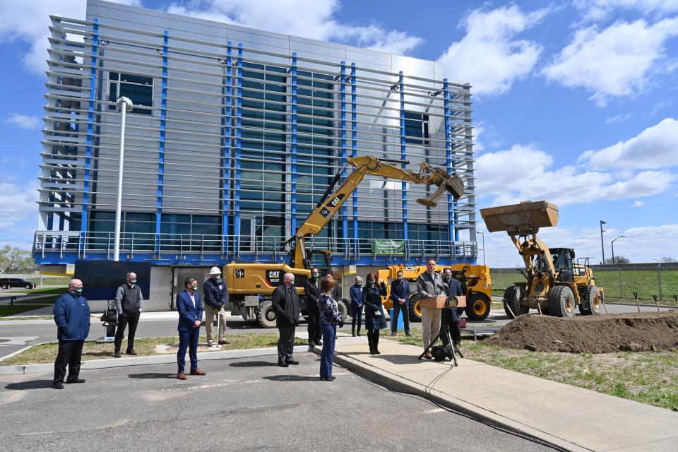 On Earth Day 2021, Gov. Andrew M. Cuomo joins leaders on April 22, 2021 to announce the start of construction on the Bay Park Conveyance Project in Nassau County. The media was not allowed to attend.