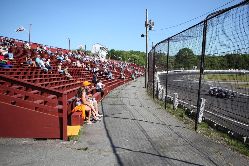 New London Waterford Speedbowl has hosted 22 Modified Series races. (Getty)