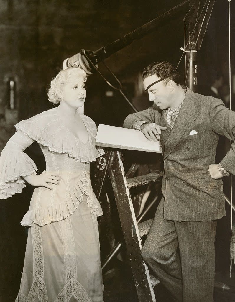 1936: Mae West