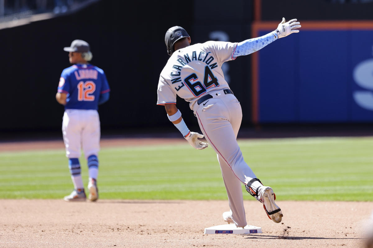 2023 Spring Auction: Jerar Encarnacion Game-Used 2022 MLB Debut / Grand  Slam Road Jersey - Miami Marlins vs. New York Mets 06/19/2022