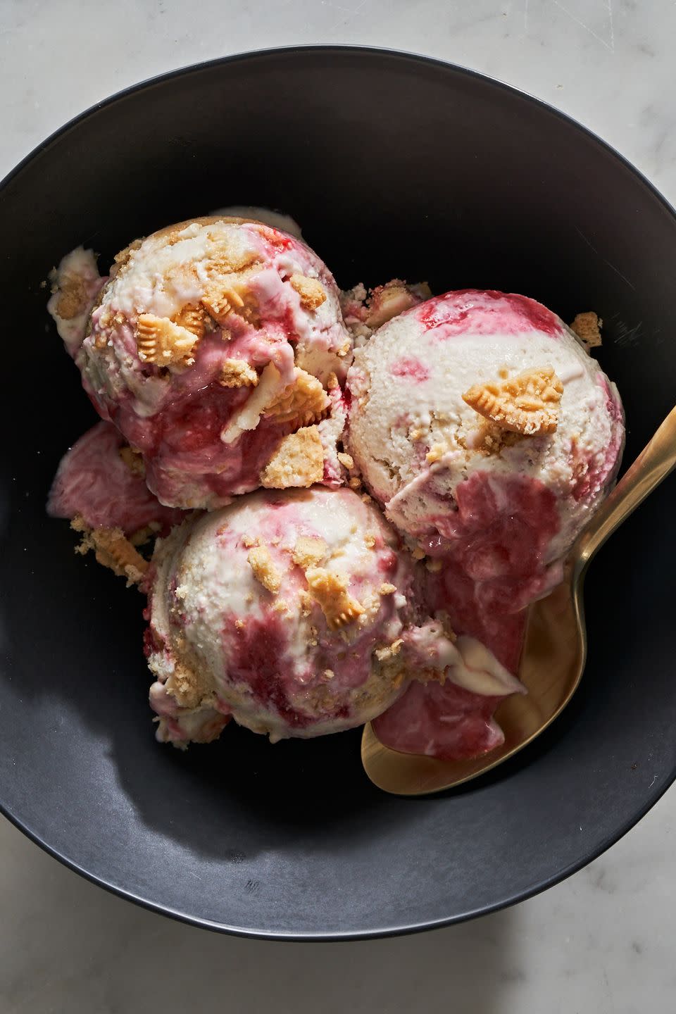 No-Churn Strawberry Shortcake Vegan Ice Cream