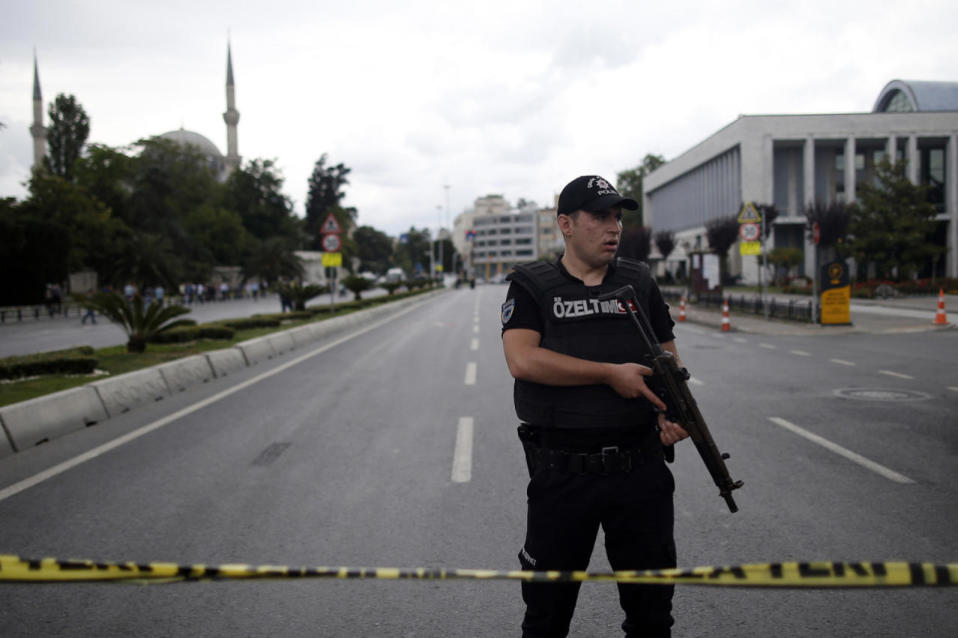 Deadly car bomb attack in Istanbul, Turkey