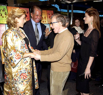 Tea Leoni , George Hamilton , Woody Allen and Debra Messing at the New York premiere of Dreamworks' Hollywood Ending