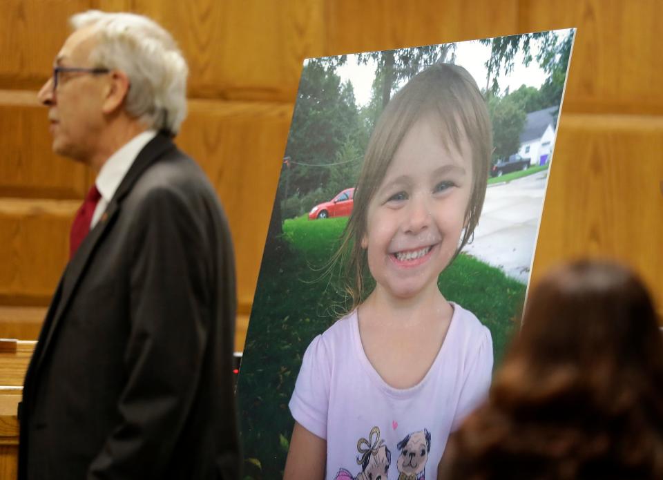 Assistant District Attorney Richard DuFour makes closing arguments in front of a photo of Danielle Beyer during Matthew Beyer's homicide trial on Tuesday, December 13, 2022, in Outagamie County Circuit Court in Appleton, Wis.