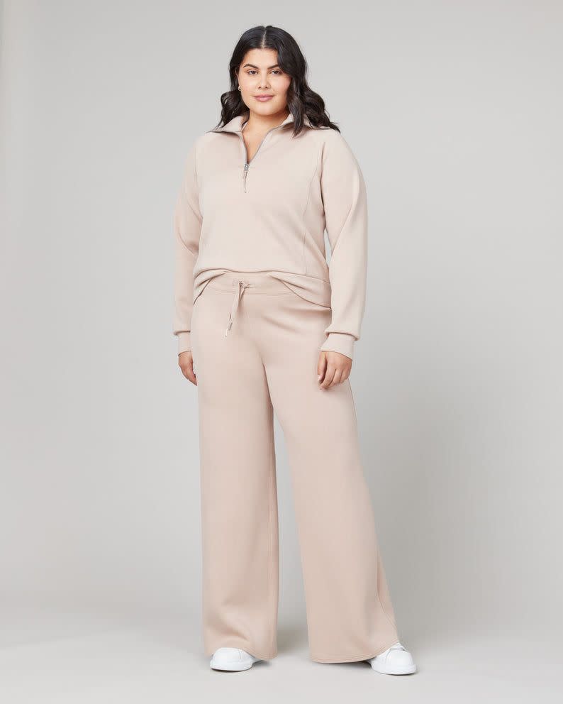 AirEssentials Wide Leg Pant