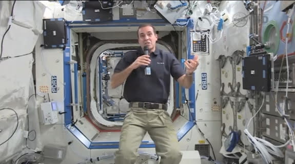 NASA astronaut Rick Mastracchio tells SPACE.com about the International Space Station's cooling system problem, and his hopes for Christmas in space on Dec. 13, 2013.