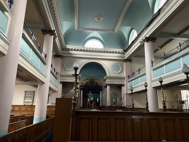 Inside the East London Central Synagogue in Tower Hamlets.  (Credit: Rabina Khan)