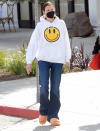 <p>Geena Davis slips on a hoodie and jeans to run errands around L.A. on Jan. 12.</p>