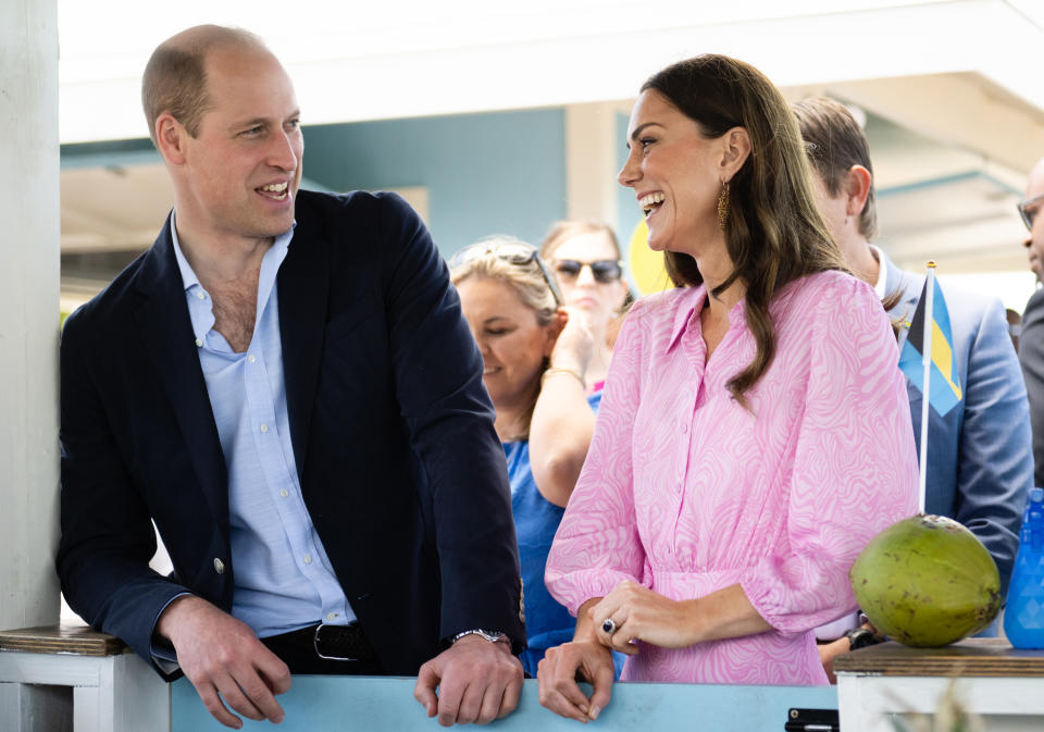 GREAT ABACO, BAHAMAS - MARCH 26: Prince William, Duke of Cambridge and Catherine, Duchess of Cambridge during a visit to Abaco on March 26, 2022 in Great Abaco, Bahamas. Abaco was dramatically hit by Hurricane Dorian which saw winds of up to 185mph and left devastation in its wake. Their Royal Highnesses are learning about the impact of the hurricane and see how communities are still being rebuilt more than two years on. (Photo by Samir Hussein - Pool/WireImage)
