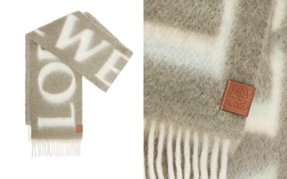 LOEWE scarf in wool and mohair NT$27,000 圖片來源：LOEWE