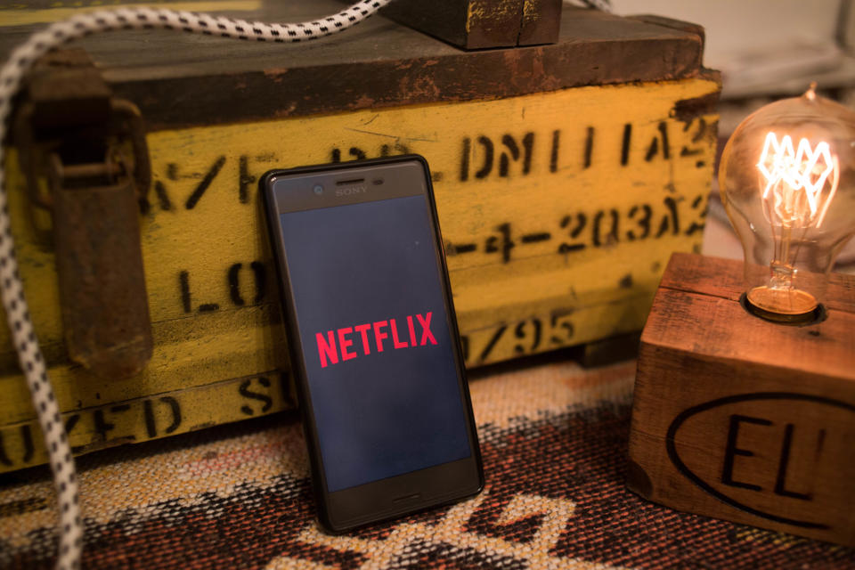 Netflix an Weihnachten kann sehr schön sein (Bild: Getty Images)