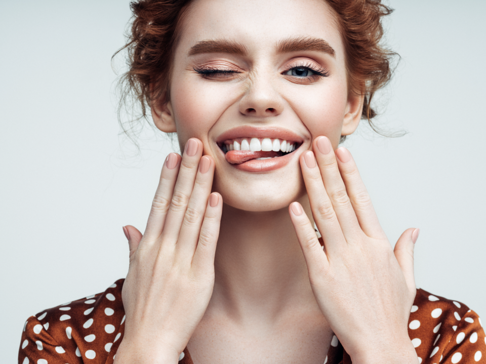 Get yourself some pearly whites without shelling out. (Photo: Getty Images)