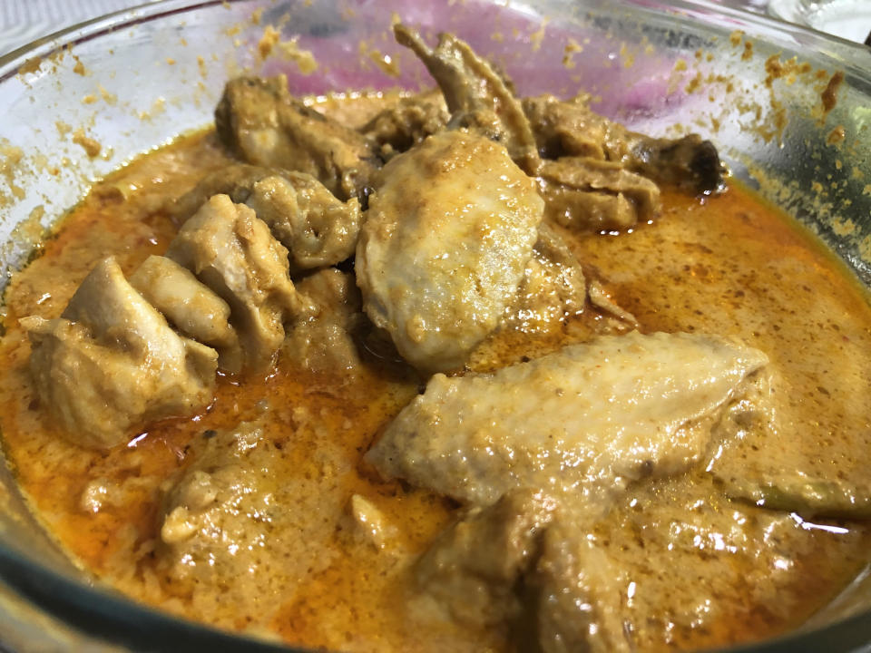 Curry chicken. (PHOTO: Nicholas Yong/Yahoo Lifestyle SEA)