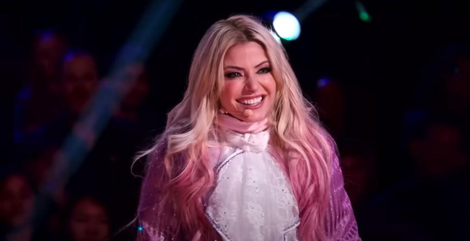 alexa bliss, the masked singer us