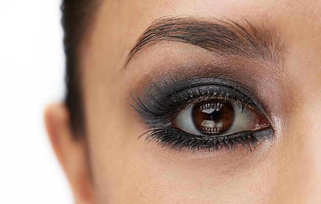 Master the smokey eye. Photo: Getty