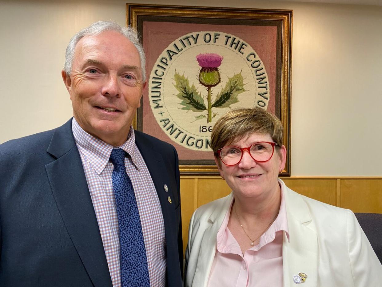 Municipality of the County of Antigonish Warden Owen McCarron with Town of Antigonish Mayor Laurie Boucher in August 2023. (Jane Sponagle/CBC - image credit)