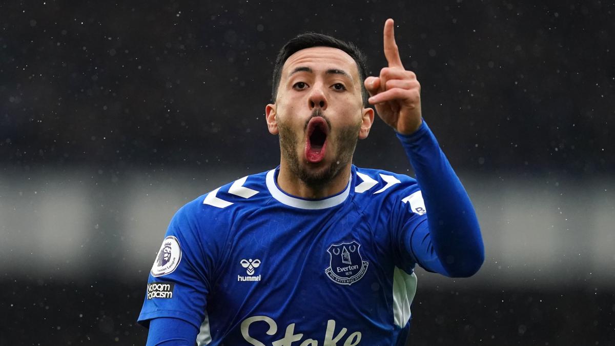 All Dwight! McNeil stars at both ends to ensure another narrow win for  Everton