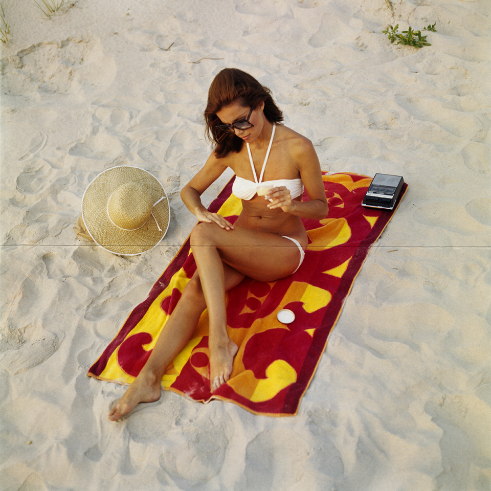 Beach Towel Aesthetic Is Something You Care About Now (and We’re Here to Help)