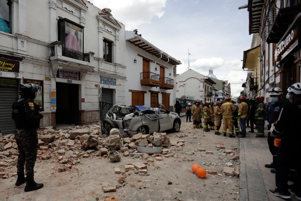 ECUADOR-SISMO (AP)