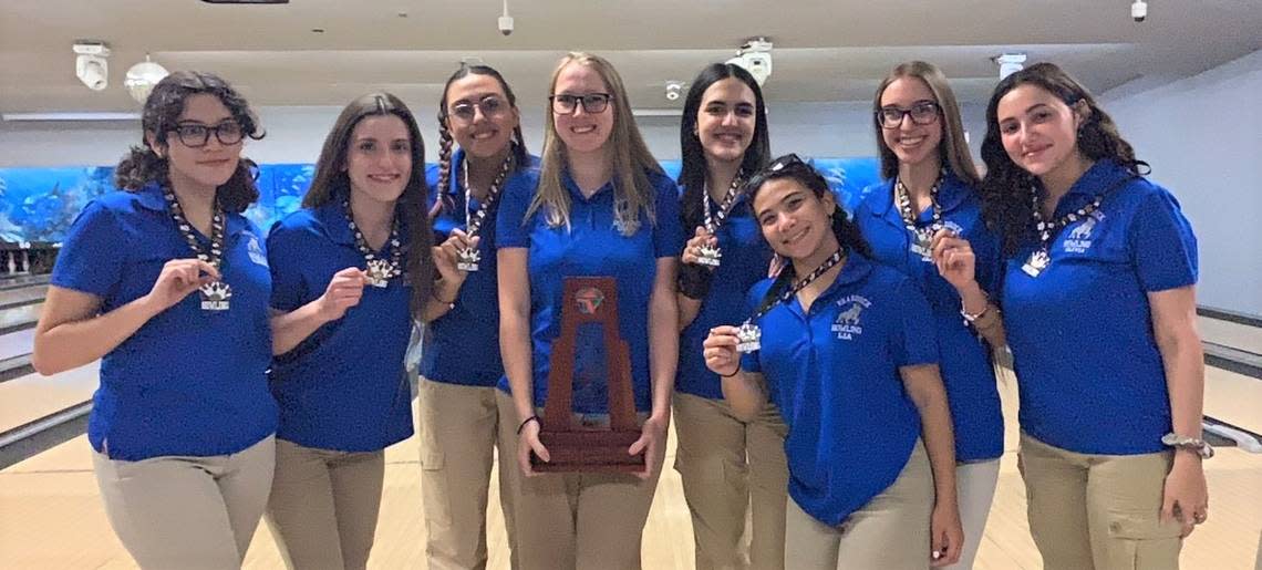 The Braddock girls’ bowling team was a district runner-up.