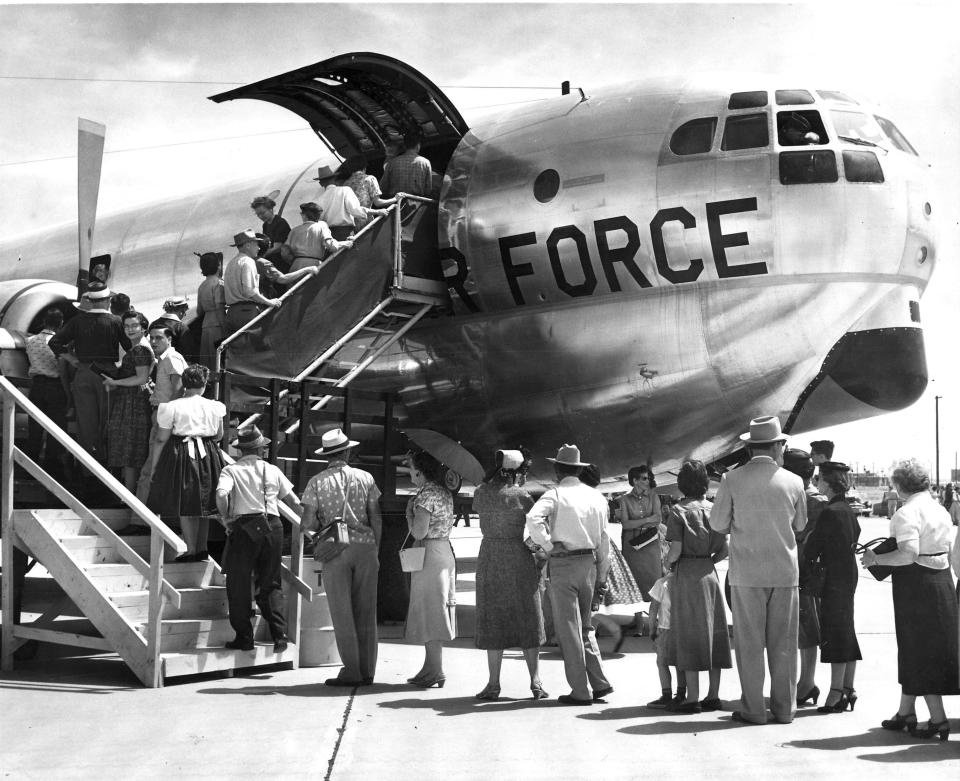 Visitors line up to tour an aircraft at a 1956 airshow at Dyess Air Force Base.