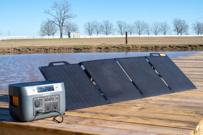 BioLite BaseCharge 600 and SolarPanel 100