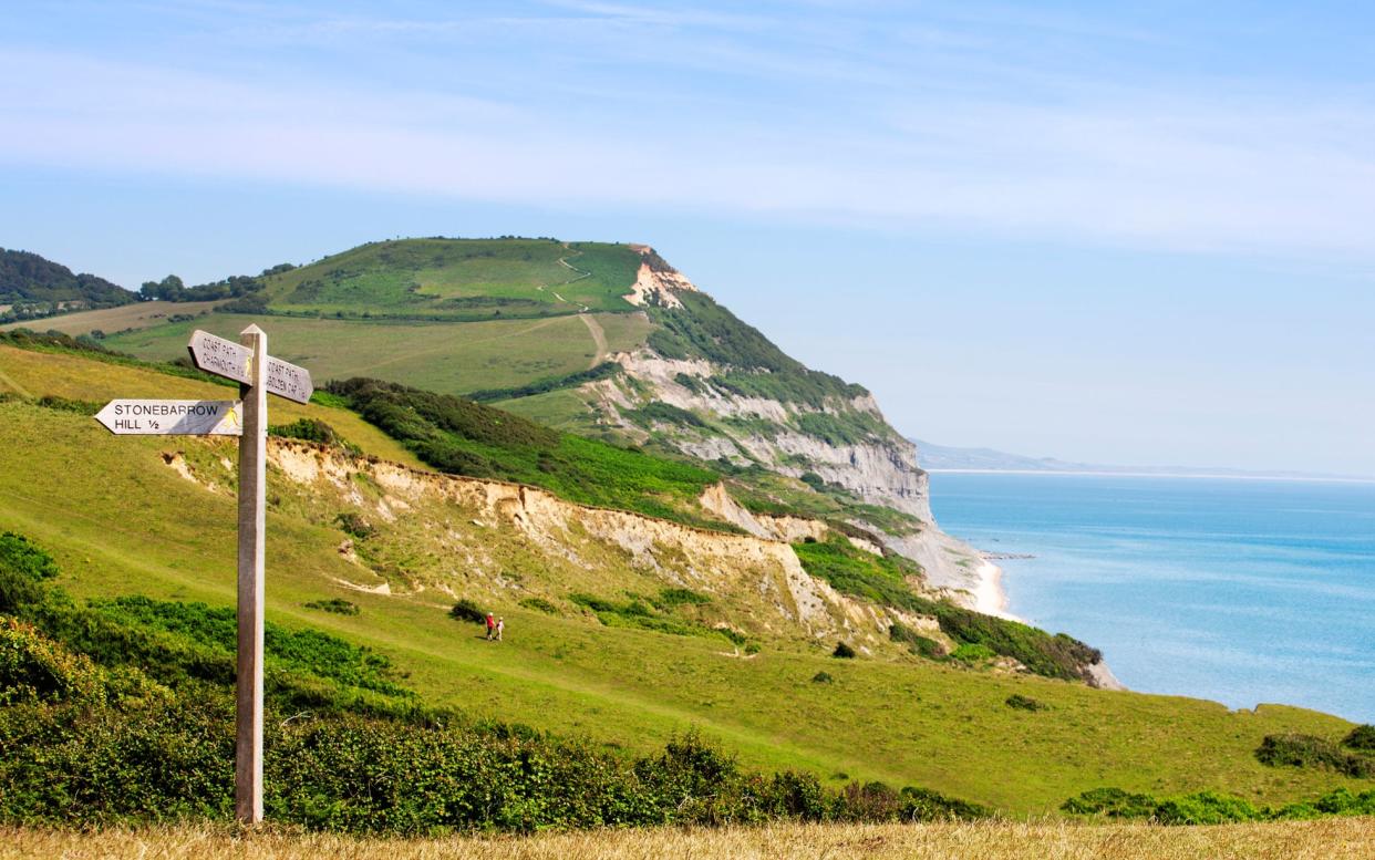 Head out on the Stonebarrow walk - RenÃ© Mansi