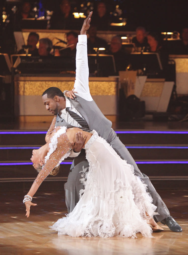 Kym Johnson and Jaleel White perform on "Dancing With the Stars."