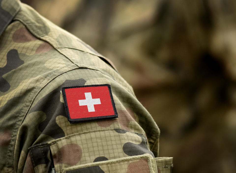 瑞士有高達73%的民眾支持義務徵兵制，因為他們了解這是保障國家安全並促進族群融合的重要機制。示意圖／shutterstock