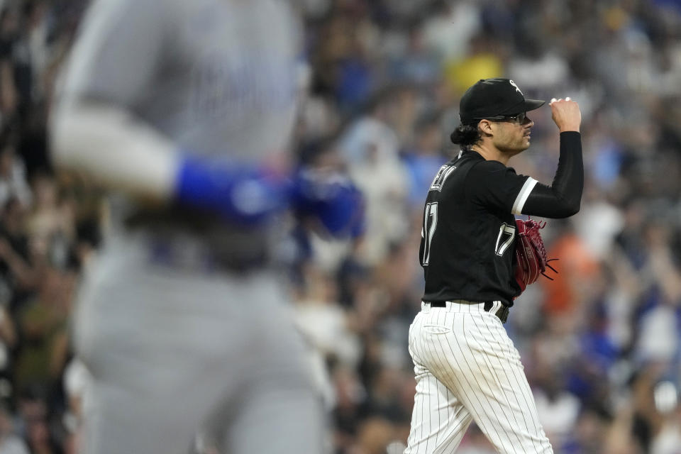 Chicago White Sox relief pitcher Joe Kelly returns to the mound after walking Chicago Cubs' Nico Hoerner with the bases loaded during the fifth inning of a baseball game Wednesday, July 26, 2023, in Chicago. (AP Photo/Charles Rex Arbogast)