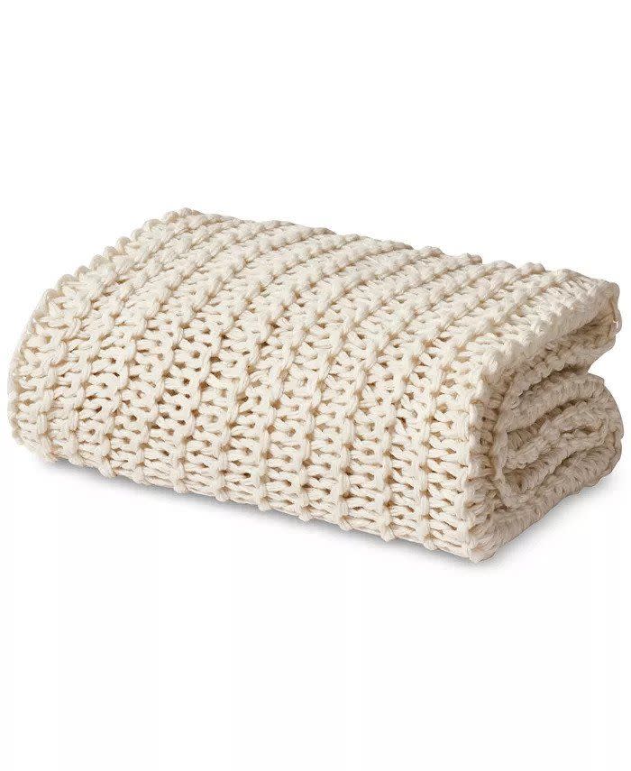 <p><a href="https://go.redirectingat.com?id=74968X1596630&url=https%3A%2F%2Fwww.macys.com%2Fshop%2Fproduct%2Fluca-chunky-knit-throw-60-l-x-50-w%3FID%3D6681349&sref=https%3A%2F%2Fwww.bestproducts.com%2Fhome%2Fg27018194%2Fchunky-knit-blankets%2F" rel="nofollow noopener" target="_blank" data-ylk="slk:Shop Now;elm:context_link;itc:0;sec:content-canvas" class="link ">Shop Now</a></p><p>Luca Chunky Knit Throw</p><p>macys.com</p><p>$59.99</p>