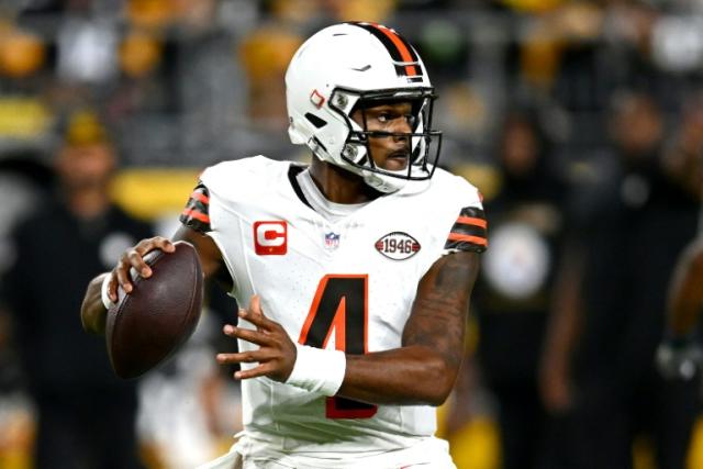 Browns said Deshaun Watson was medically cleared to play with bruised  shoulder; QB made call to sit