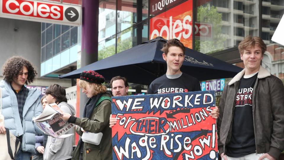 WOOLWORTHS and COLES WORKER STRIKE