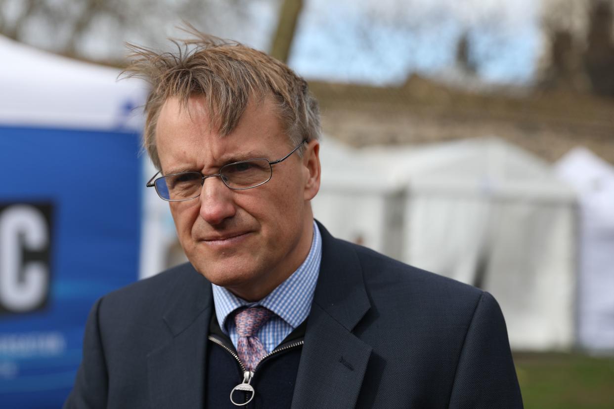 British Conservative politician Charles Walker gestures as he walks outside the Houses of Parliament in London on March 13, 2019. - British MPs will vote Wednesday on whether the country should leave the EU without a deal in just over two weeks, after overwhelmingly rejecting a draft divorce agreement. The House of Commons is expected to vote against a 