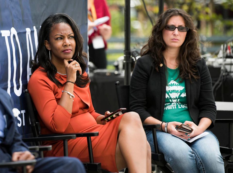 St Louis Treasurer Tishaura Jones and Alderwoman Megan Green at&nbsp;a kickoff event for HuffPost's bus tour last month. (Photo: Damon Dahlen/HuffPost)