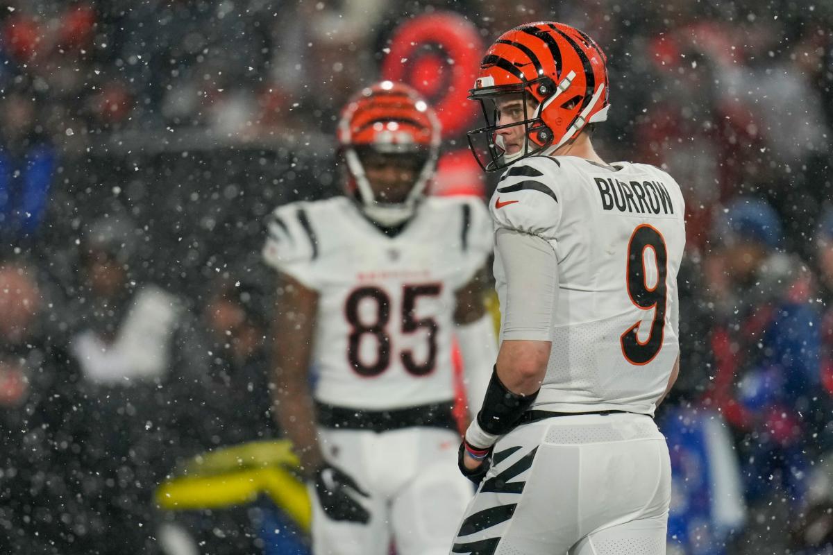 Biggest NFL playoff comebacks: How Joe Burrow, Bengals repeated history vs.  Chiefs in AFC championship