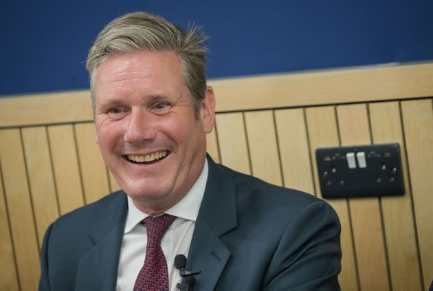 Labour Party leader Sir Keir Starmer meets people at Park Life Heavitree community group cafe, to talk about Cost-Of-Living Crisis, on August 15, 2022 in Exeter. (Photo: Finnbarr Webster via Getty Images)