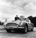 <p>Das teuerste Filmauto ist der Aston Martin DB5, mit dem Sean Connery als James Bond in „Goldfinger“ und „Feuerball“ seine rasanten Runden drehte. Das 007-Gefährt wurde für 4.408.456 US-Dollar versteigert. </p>