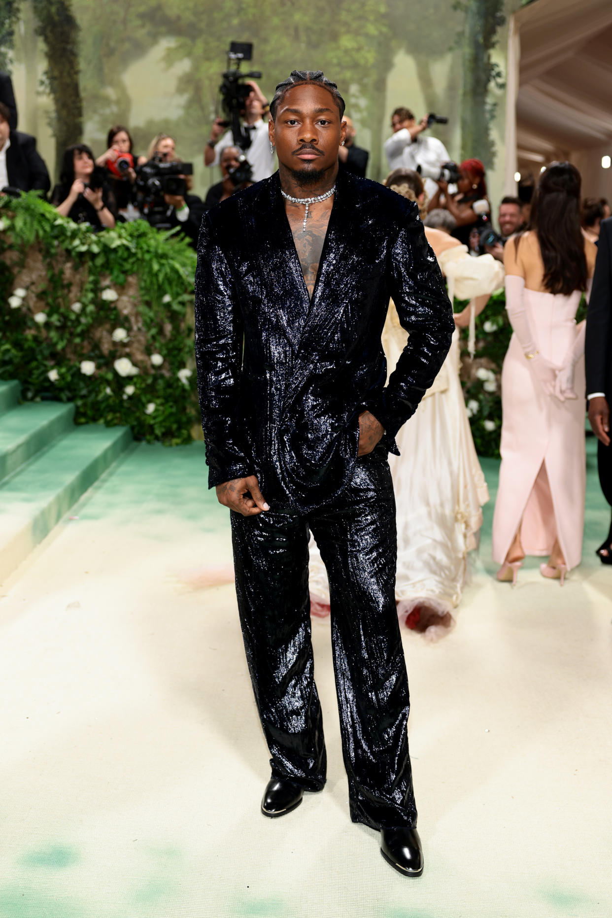 NEW YORK, NEW YORK - MAY 06: Stefon Diggs attends The 2024 Met Gala Celebrating 